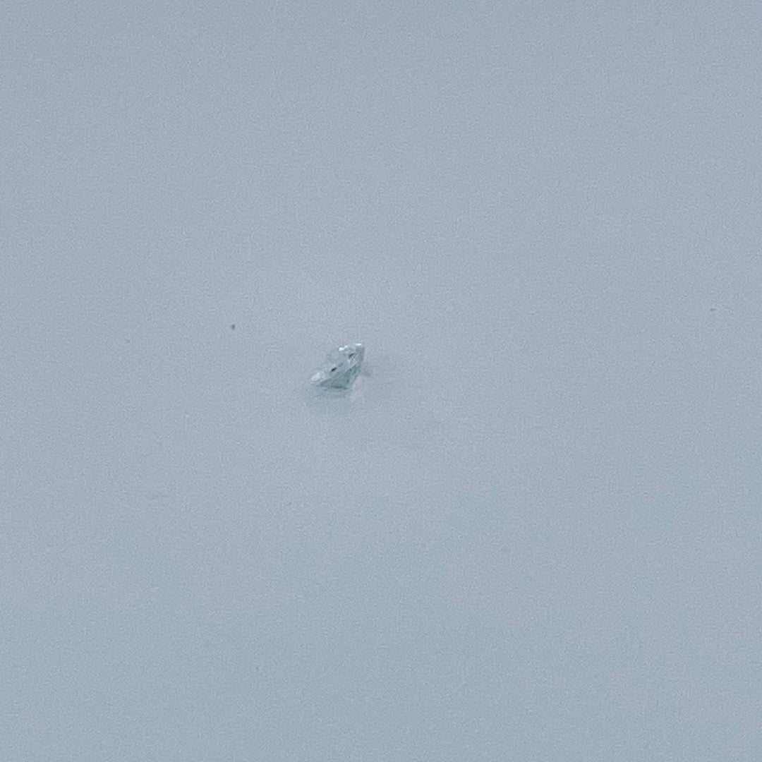 Aigue marine Blanc, gris