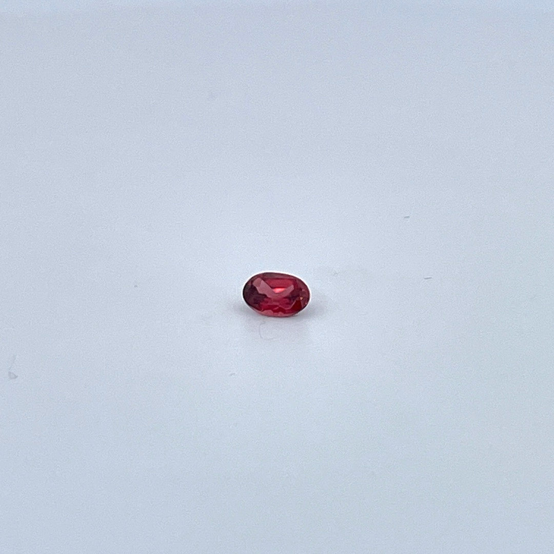 Grenat almandin Rouge