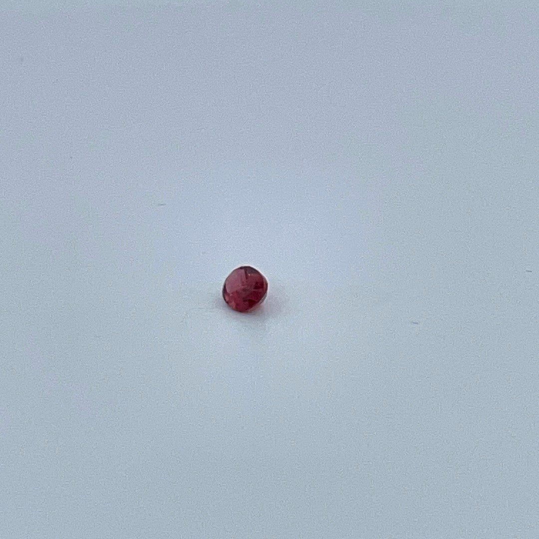 Grenat almandin Rouge