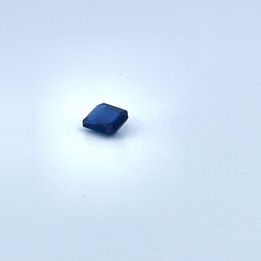 Saphir Bleu intense